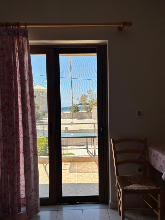 Dimitra Rooms Lefkada City Exterior photo