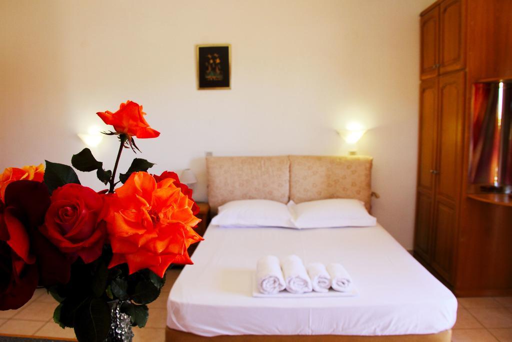 Dimitra Rooms Lefkada City Exterior photo